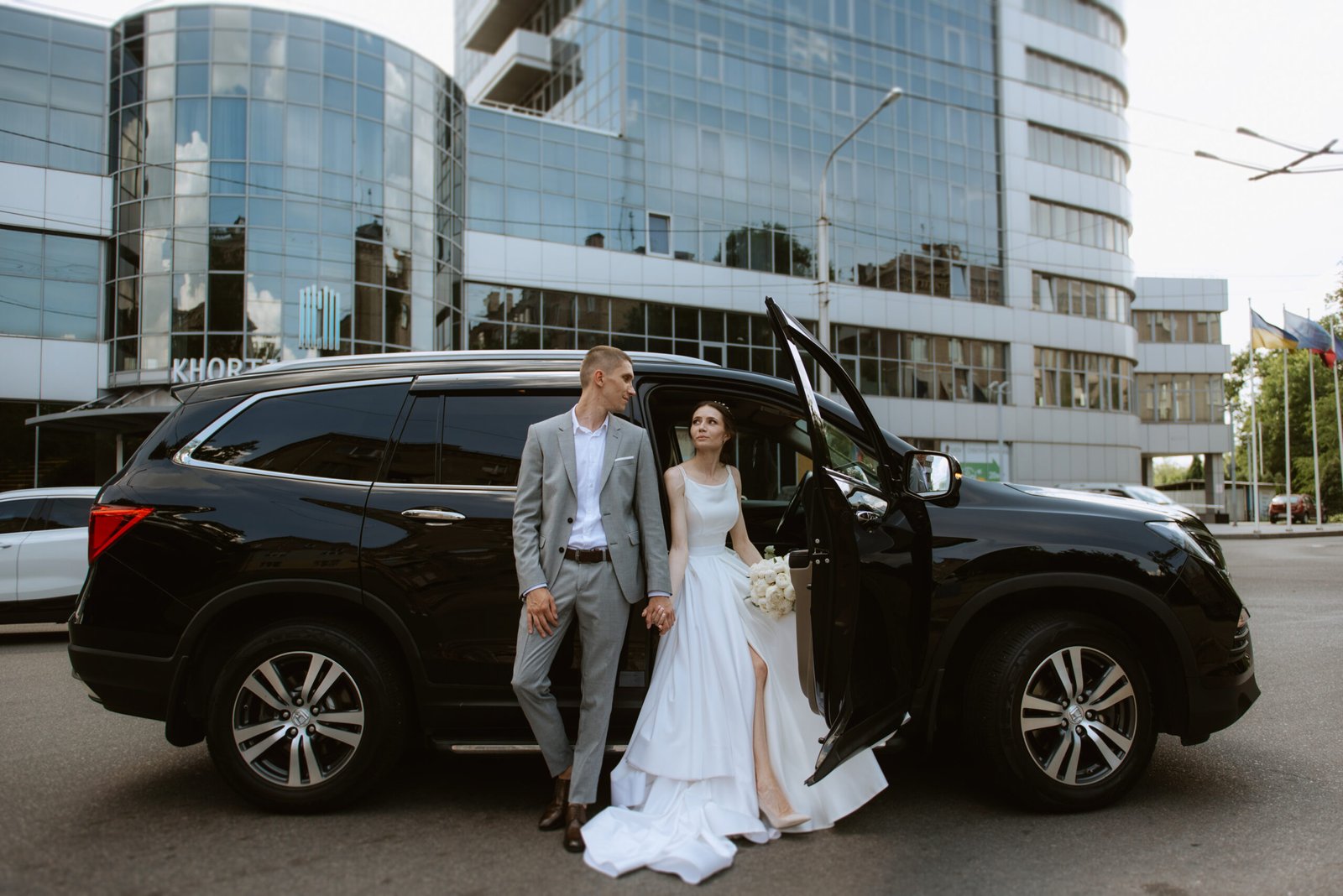 Wedding car hire Melbourne